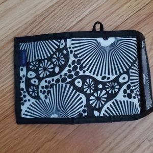Baggu wallet nylon black floral w velcro